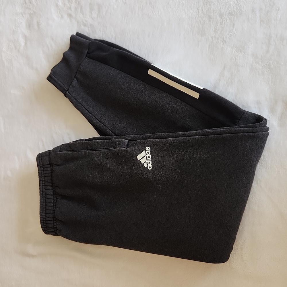 Adidas Sweatpants – Men’s Size Small - Dark Grey